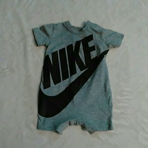 Baby Nike